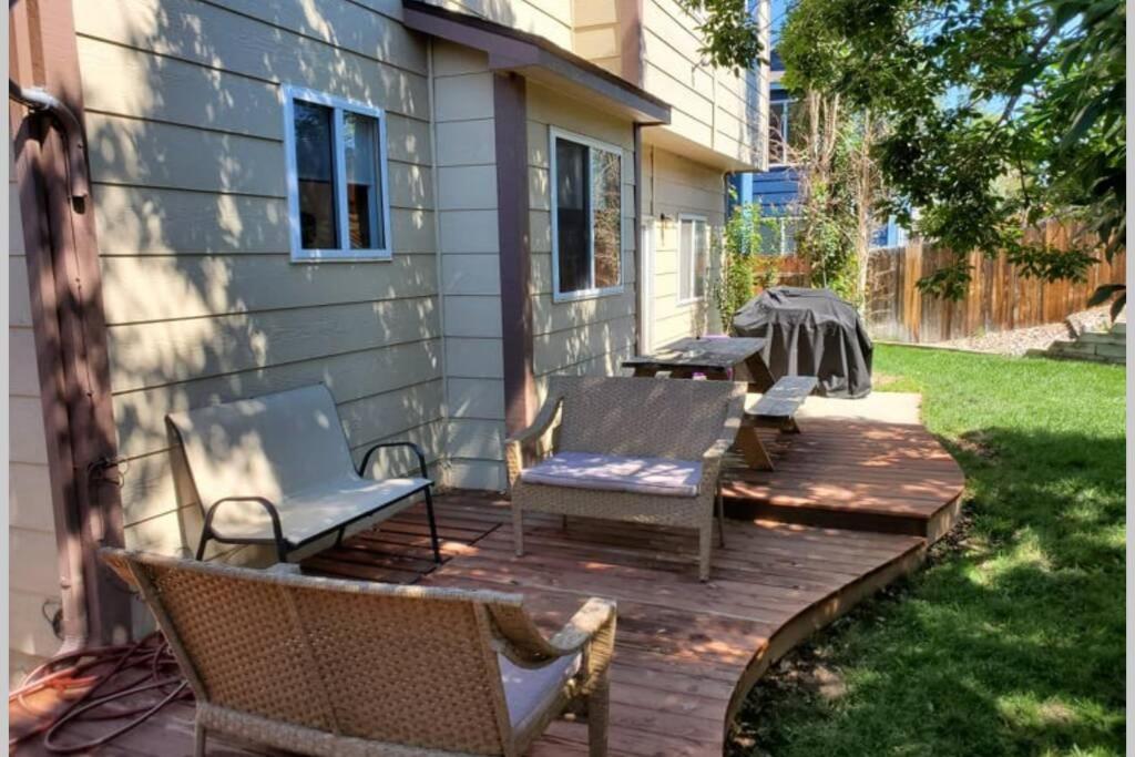 2 Master Suites/3 King Beds/4 Bath/Mins To Airport Colorado Springs Extérieur photo